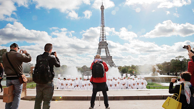 parigi accademia maestri pasticceri tour Eiffel backstage